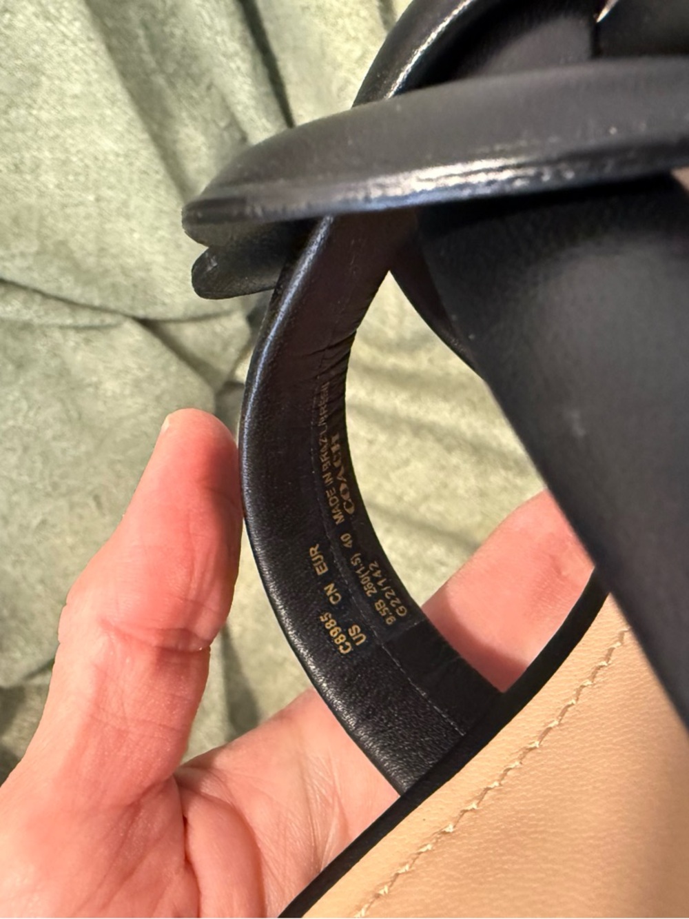 NIB Coach Kellie Sandals - Picture 6 of 9